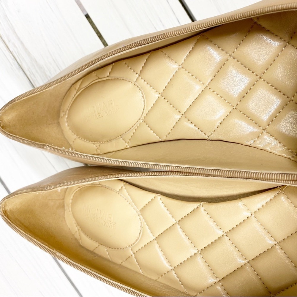 Michael Kors Quilted Nude Beige Patent Leather Ballet Chunky Heel 10 - Picture 6 of 12